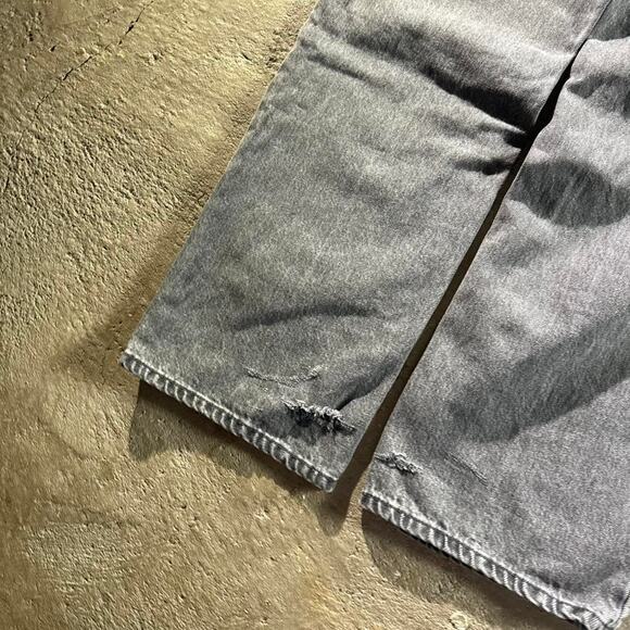 Grey Uniqlo Relaxed Fit Baggy Jeans - Picture 5 of 8